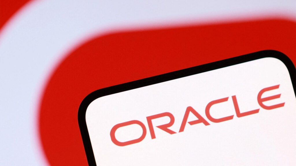 Oracle Pushes Big Debt Bet to Fuel AI Strategy
