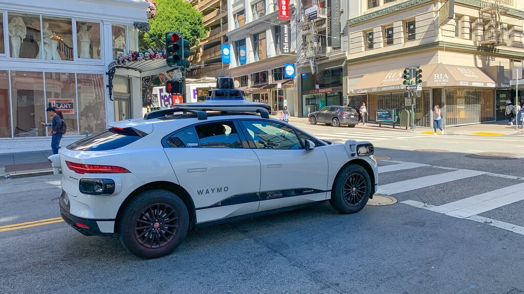 Waymo Gets Green Light to Test Robotaxis in NYC Through 2025 Waymo Gets Green Light to Test Robotaxis in NYC Through 2025