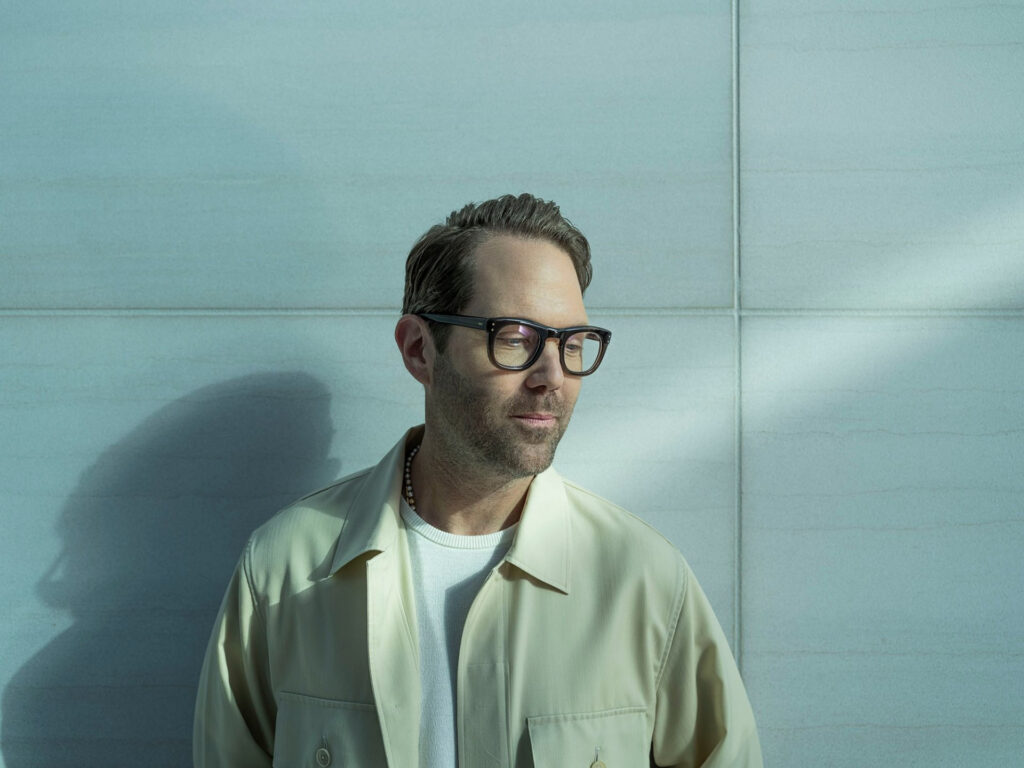 Meta Lands Apple Design Chief in Surprise Executive Coup