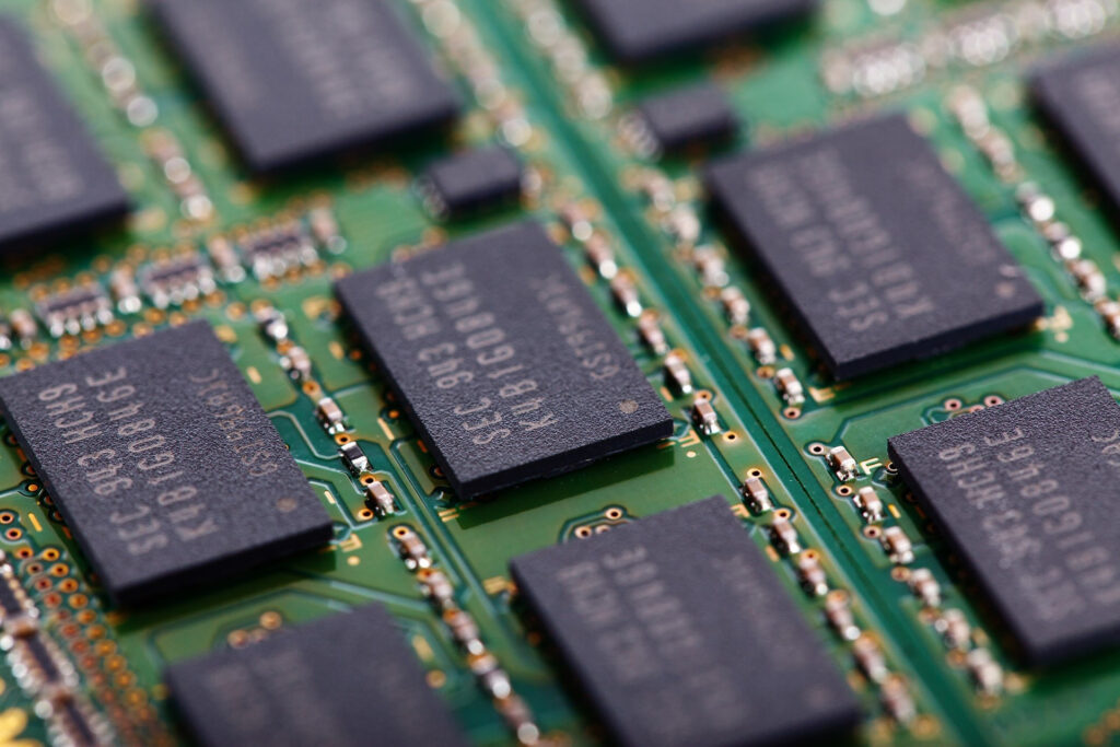Global RAM Supply Crunch Drives Up Prices Across Consumer Tech