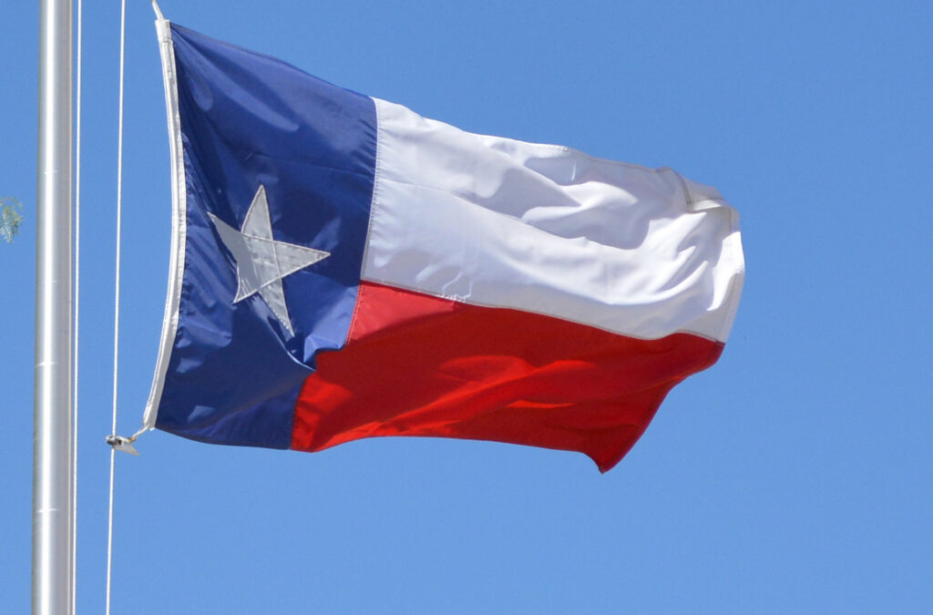 Texas Governor Expands Ban on Chinese Technology for State Employees