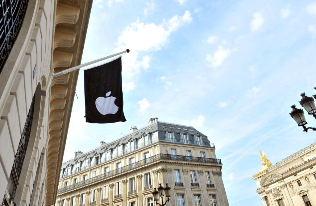 Apple Revises European Union App Store Fee Structure to Resolve Regulatory Dispute