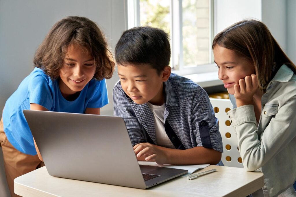 Parents Push for Early Digital Literacy as Technology Becomes a Childhood Reality