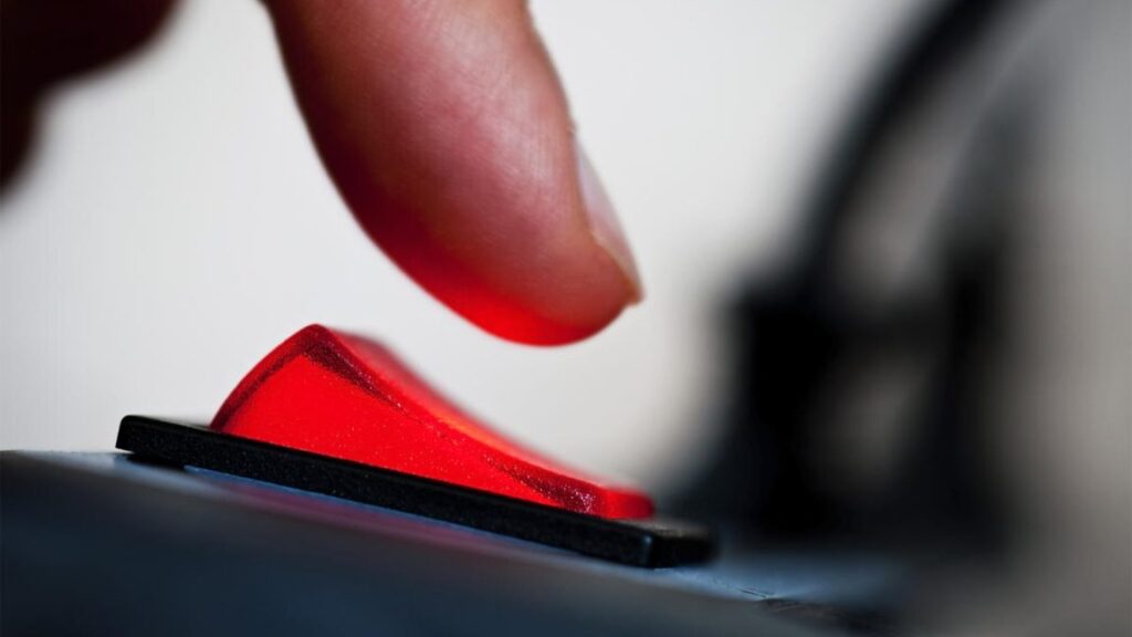 California Moves Toward AI “Kill Switch” as Newsom Expands State Oversight