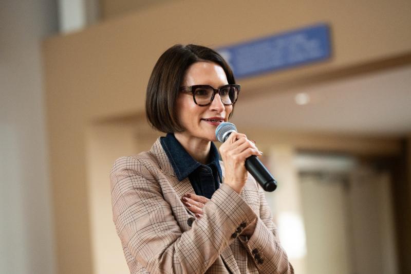 Silicon Valley AI Alarmists Pour Campaign Cash Into Progressive Minnesota Senate Candidate