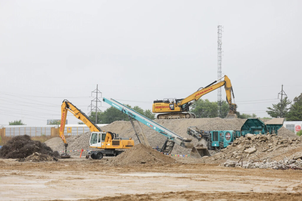 Illinois Data Center Boom Could Bring 121,000 Jobs And $300 Million In Annual Property Taxes